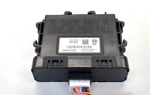 Renault Express Central body control module 284Y66LA2A
