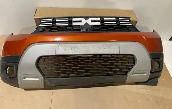 Dacia Duster II Front bumper 620221776R