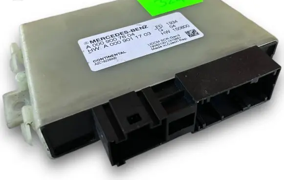 Mercedes-Benz E W213 Central body control module S324 A0009007604