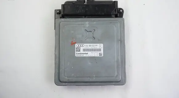 Audi A3 S3 A3 Sportback 8P Engine control unit/module 03L906023PP 5WP42950AA