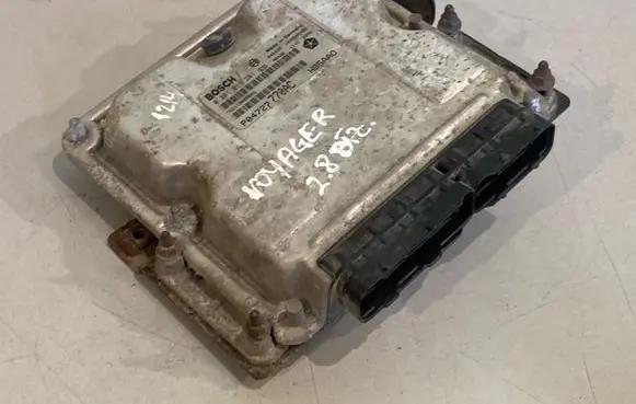 Chrysler Voyager Engine control unit/module 0281011281 P04727770AC
