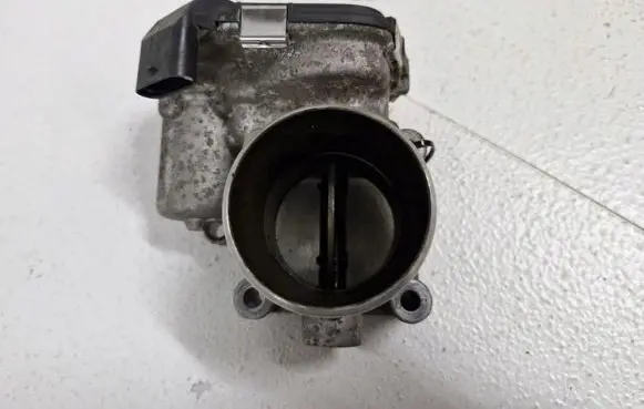 KIA Pro Cee'd II Throttle body valve 