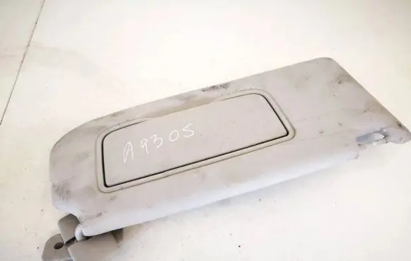 Volvo V50 Sun visor