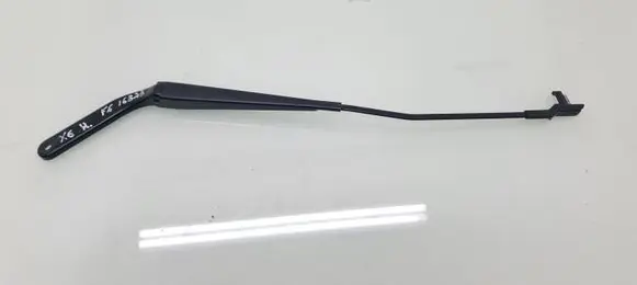 BMW X5 E70 Front wiper blade arm 715374503