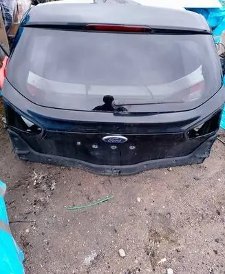 Ford Mondeo MK IV Truck tailgate 