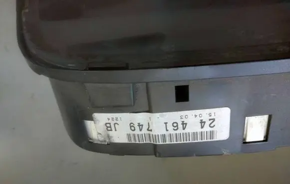 Opel Zafira A Speedometer (instrument cluster) 24461749JB