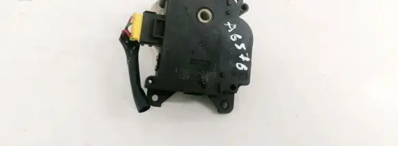 Suzuki Swift I Air flap motor/actuator 1138002530 113800-2530