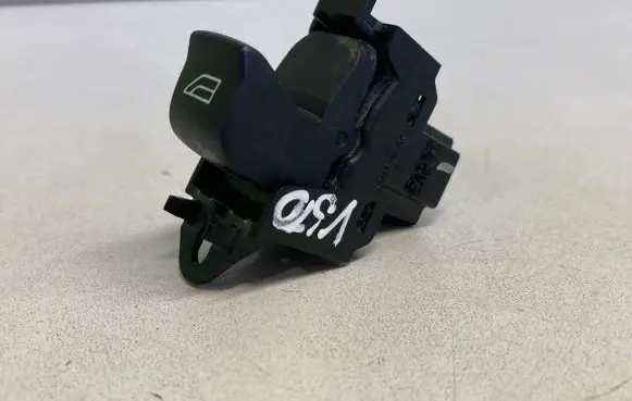 Volvo V50 Electric window control switch