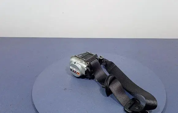BMW X5 E53 Front seatbelt 7497592