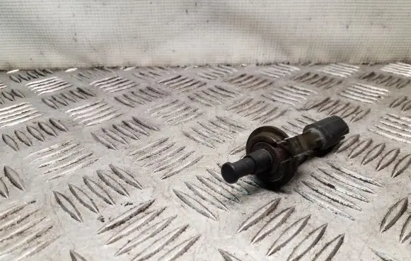 Chrysler 300 - 300C Bonnet alarm switch sensor 