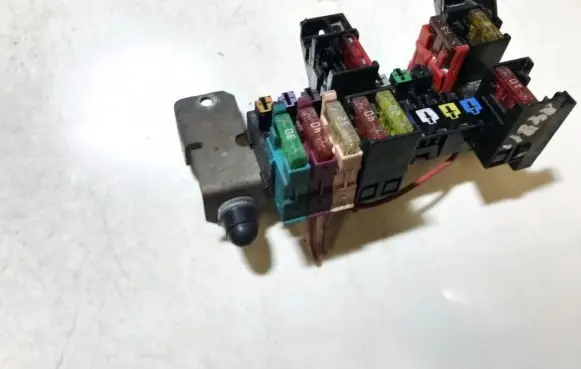 Mercedes-Benz Vito Viano W639 Fuse box set a6394401832