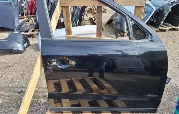Hyundai Santa Fe Front door