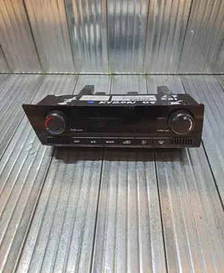 SsangYong Kyron Climate control unit 6870009070