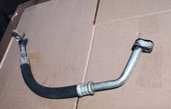 Dodge Journey Air conditioning (A/C) pipe/hose
