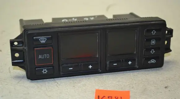 Audi A4 S4 B5 8D Climate control unit 5HB00760800 8L0820043B