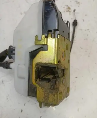 Citroen C3 Front door lock 0912051857