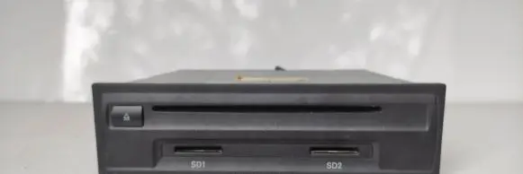 Audi A6 S6 C6 4F Navigation unit CD/DVD player 4E0035666 000SFF4DE20F