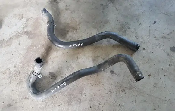 Jaguar X-Type Engine coolant pipe/hose
