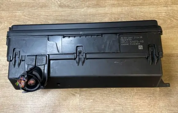 Land Rover Range Rover Sport L494 Fuse box set HPLA14A073AB 58L611F03 212438