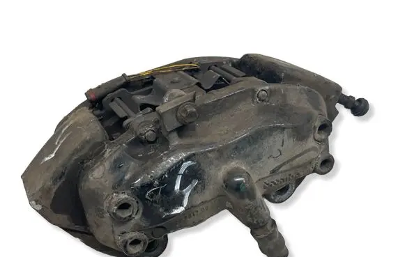 Mercedes-Benz CLS C219 Front brake caliper 20704703