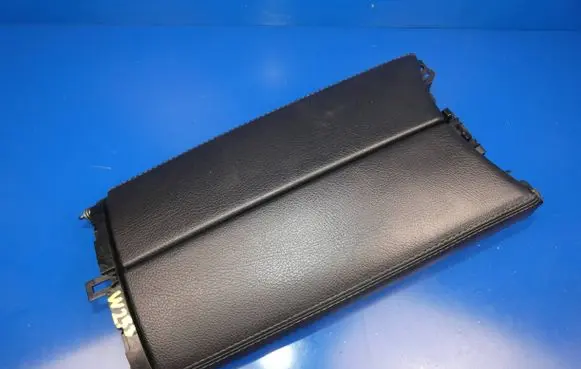 Mercedes-Benz GLC X253 C253 Armrest 2056800796 1271362