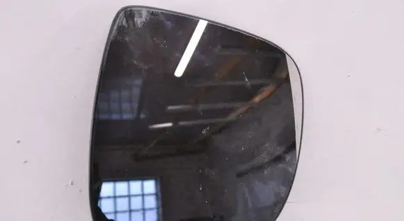 Mercedes-Benz Vito Viano W639 Wing mirror glass 80196935