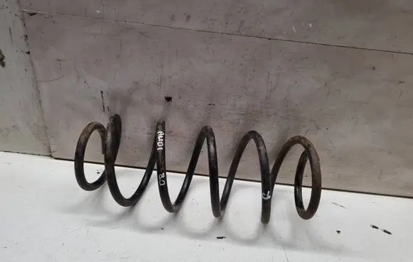 Audi 80 90 B3 Front coil spring 