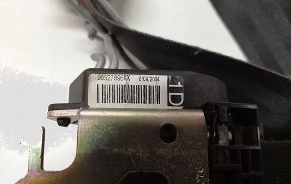 Citroen C4 I Front seatbelt 96527696XX