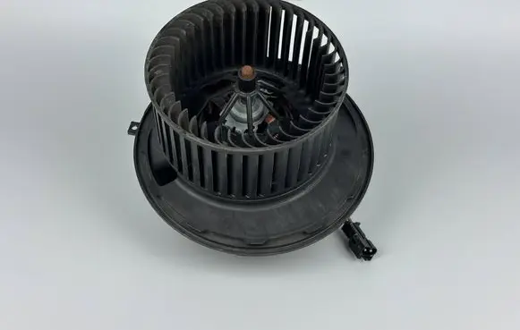 Mercedes-Benz B W246 W242 Heater fan/blower A1698200642 982485P 10416370