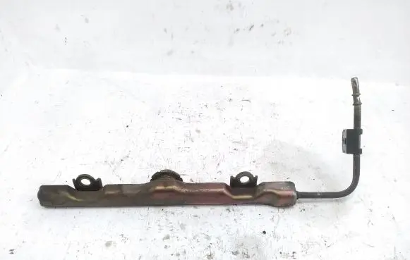 Toyota Avensis T250 Fuel main line pipe