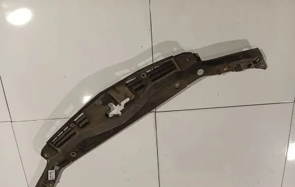 Honda Accord Engine bonnet/hood lock trim molding