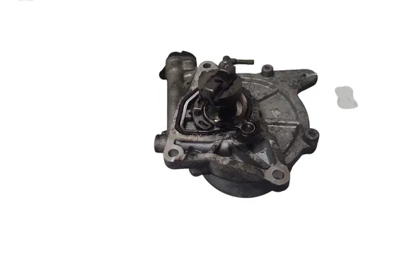 KIA Sorento Vacuum pump 288102F000