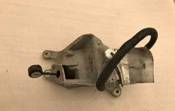 Audi Q5 SQ5 FY Engine mounting bracket 4M0199308BM