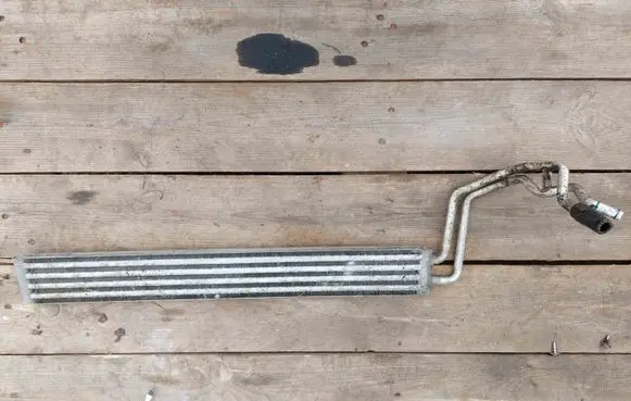 Volkswagen Touareg I Power steering radiator 7L6422885E
