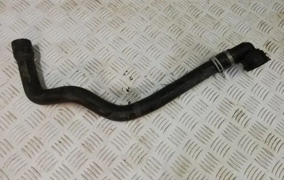 Ford Kuga II Engine coolant pipe/hose