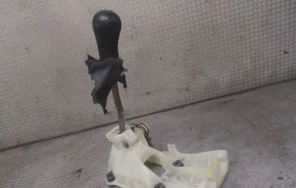 Gear shifter/selector