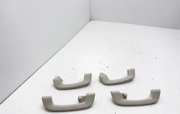 BMW 5 G30 G31 G38 A set of handles for the ceiling 05853817B