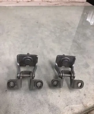 Seat Arona Loading door hinge set 5G6827301C