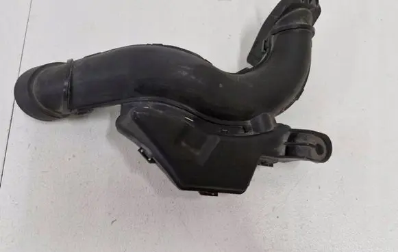 Nissan Juke I F15 Air intake hose/pipe 703907501KK0C