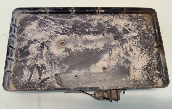 Toyota Corolla Verso E121 Battery tray 744310F010