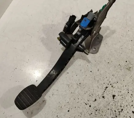 Clutch pedal