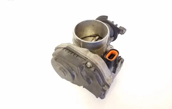 Audi A4 S4 B5 8D Throttle valve 058133063M 408237212 408237003