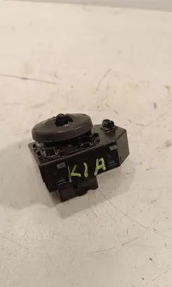 Hyundai Santa Fe Wing mirror switch