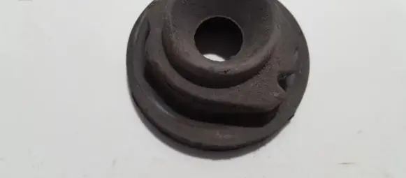 Volkswagen Golf IV Front coil spring rubber mount 1j0512149b