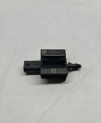 BMW 5 G30 G31 Air pressure sensor 5A4FA9901Czujnik1