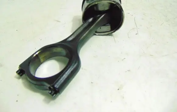 Peugeot 307 Piston 