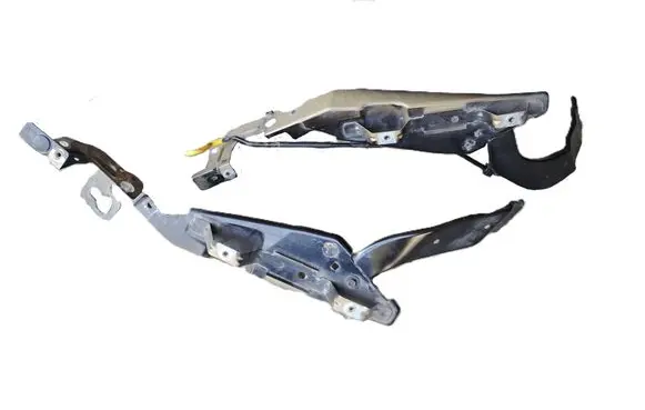 Citroen C4 II Picasso Fender mounting bracket 9801669280 9801669580