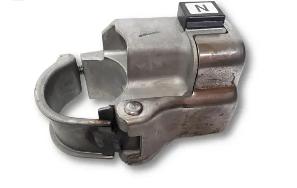 Toyota Yaris Steering wheel lock 45020053 180918 4052F