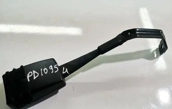Audi A3 S3 8P Front seatbelt buckle 8p0857756