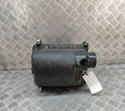 Toyota Land Cruiser (BJ70) Air filter box 1770511630 1770111630